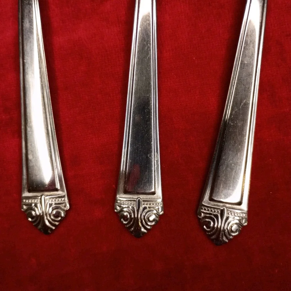 3 Soup Spoon Oneida Eave Glossy Stainless Flatware 7 1/8